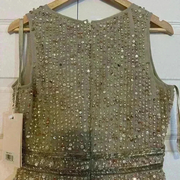 Mac Duggal Sequined Sleeveless V Neck MIDI Sheath Dress NWT Style 93606 - Picture 9 of 12